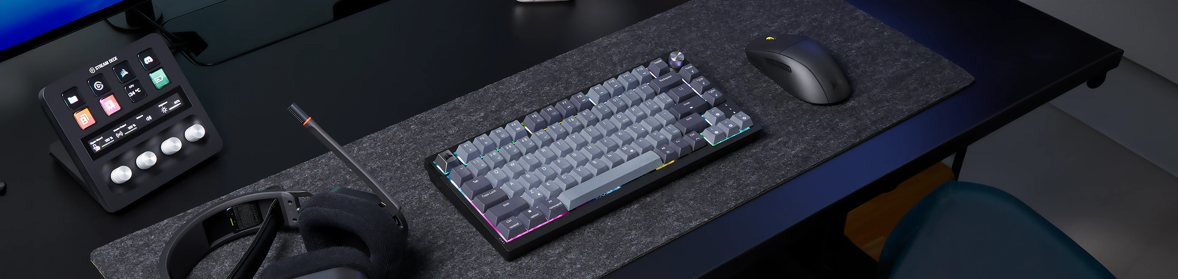 Corsair K65 Plus Wireless 00
